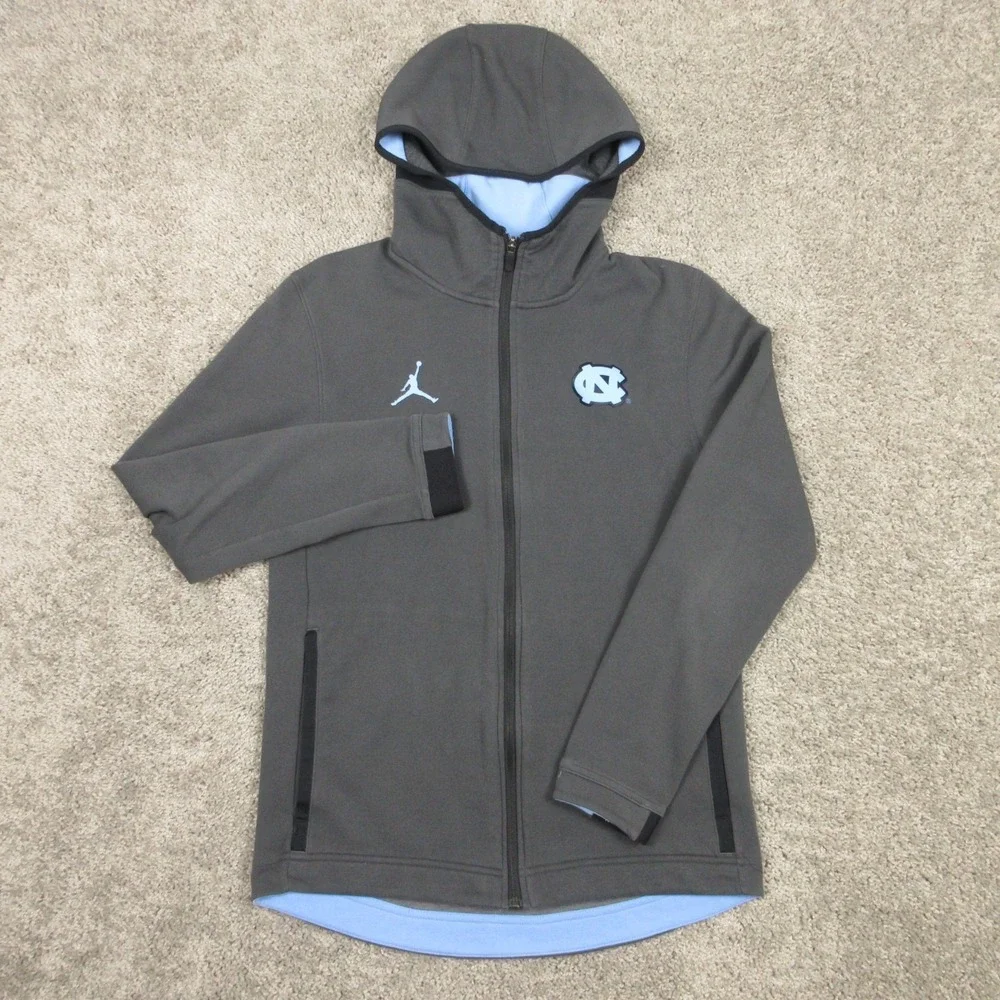 North Carolina Tar Heels Sweater Mens Small Gray Hoodie Sweatshirt Jordan Fleece